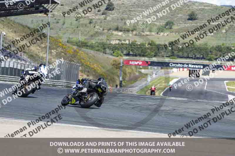 cadwell no limits trackday;cadwell park;cadwell park photographs;cadwell trackday photographs;enduro digital images;event digital images;eventdigitalimages;navarra;no limits trackdays;peter wileman photography;racing digital images;trackday digital images;trackday photos